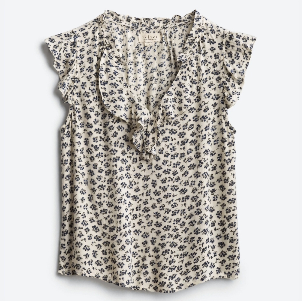 Tirion Ruffle Top NWT